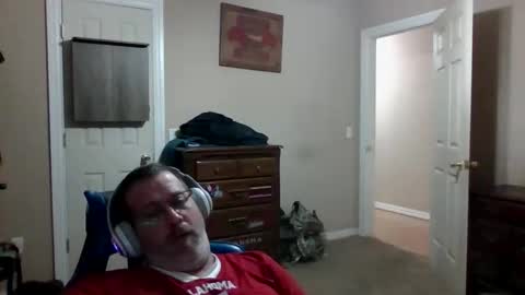 Snapshot of mercer1977 chatting on November 2, 2025, 8:17 am mercer1977 online show from November 2, 2025, 8:17 am