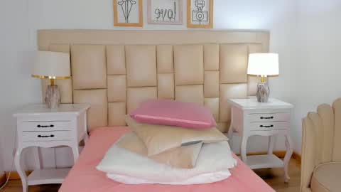   online show from December 21, 2024, 3:03 am