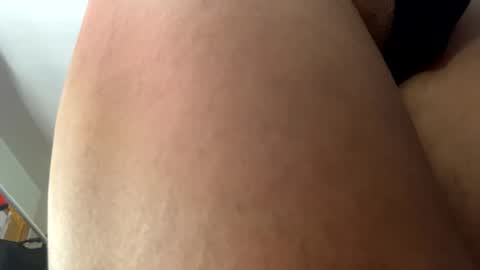 Snapshot of merelyalover chatting on December 9, 2024, 4:47 pm gurlnips online show from December 9, 2024, 4:47 pm