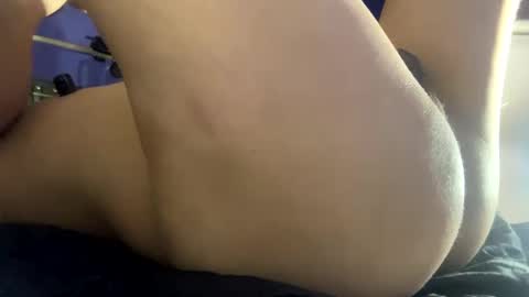 Snapshot of merelyalover chatting on December 10, 2024, 12:05 pm gurlnips online show from December 10, 2024, 12:05 pm