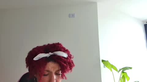 Miss Freckles online show from April 14, 2026, 2:56 pm