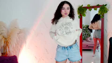 Merida Bell online show from March 27, 2026, 3:01 am