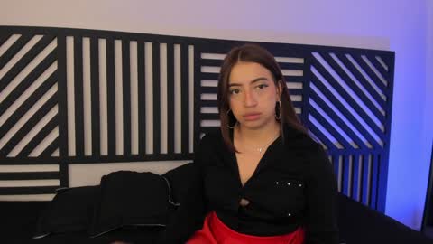 Merida  online show from January 4, 2025, 3:49 pm