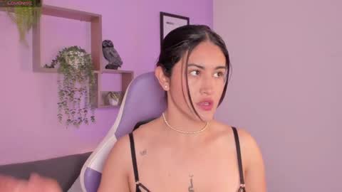 Snapshot of meridafox_ chatting on September 20, 2025, 11:44 am MERI online show from September 20, 2025, 11:44 am