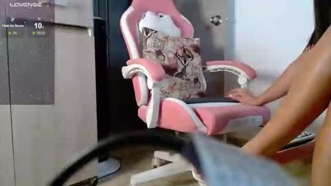 Merida online show from January 27, 2025, 11:54 pm