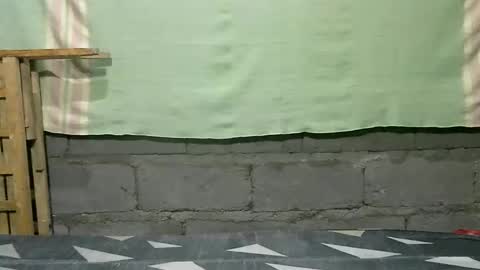 Snapshot of merietiny chatting on December 13, 2024, 7:36 am merietiny online show from December 13, 2024, 7:36 am