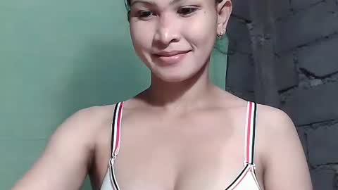 Snapshot of merietiny chatting on January 28, 2025, 7:32 am merietiny online show from January 28, 2025, 7:32 am