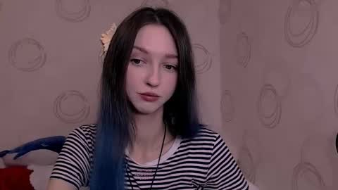 Snapshot of mermaidvibestides chatting on November 9, 2025, 9:24 pm mermaidvibestides online show from November 9, 2025, 9:24 pm