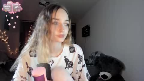 Sara online show from September 29, 2025, 4:12 pm