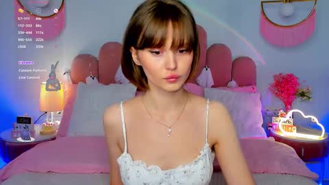 Snapshot of merylew chatting on November 2, 2025, 6:16 am Anna online show from November 2, 2025, 6:16 am