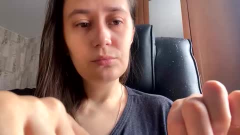Snapshot of mesmerizing_hypn0_goddess chatting on April 19, 2026, 7:51 am Jessica online show from April 19, 2026, 7:51 am