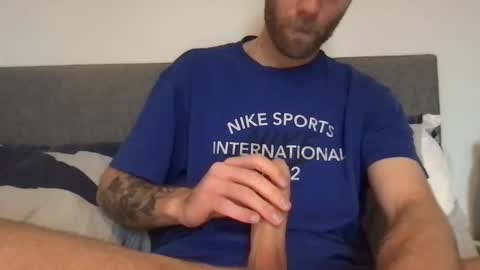 messageme11 online show from December 17, 2024, 1:05 pm