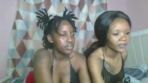 Snapshot of messyluna chatting on July 15, 2026, 6:40 am meggy and bree online show from July 15, 2026, 6:40 am