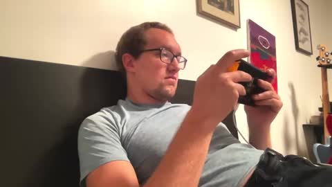 Snapshot of metallica92786 chatting on October 21, 2025, 4:35 am metallica92786 online show from October 21, 2025, 4:35 am