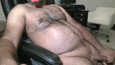 Snapshot of metter26 chatting on October 9, 2025, 12:30 am atx guy online show from October 9, 2025, 12:30 am