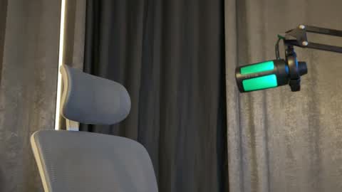 mettew22cm online show from November 11, 2025, 8:14 am