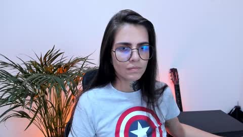 Meurif online show from February 8, 2025, 8:21 pm