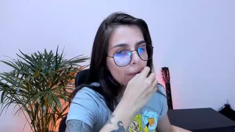 Meurif online show from February 20, 2025, 4:14 pm