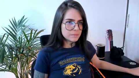 Meurif online show from November 1, 2025, 1:57 pm