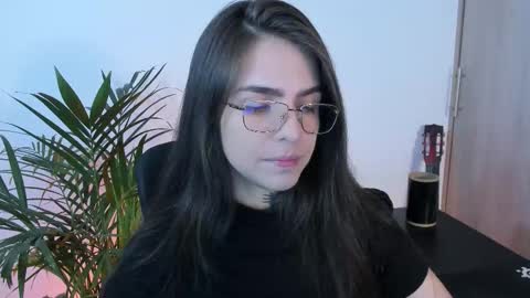 Meurif online show from December 20, 2025, 5:09 pm