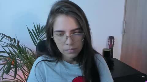 Meurif online show from February 23, 2026, 11:24 pm