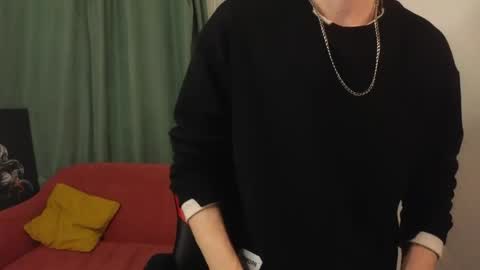 MEVERIK OUSHEN online show from May 8, 2026, 12:43 pm