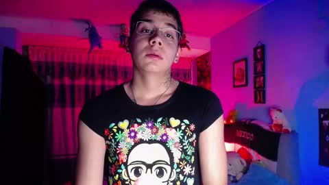 Jhon online show from November 23, 2025, 2:22 am