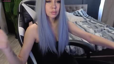 vollmond online show from February 25, 2026, 9:08 am