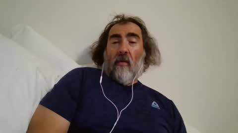 DaddyBear4U online show from May 12, 2026, 6:21 am