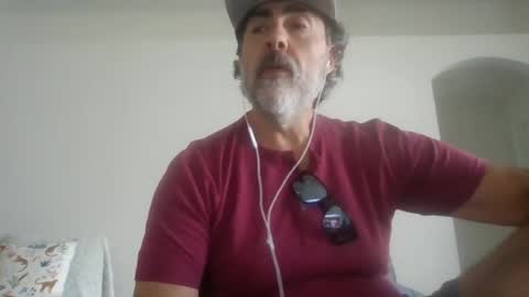 DaddyBear4U online show from June 22, 2026, 8:17 pm