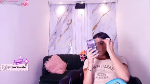 Mhia Kate online show from April 16, 2026, 12:17 pm