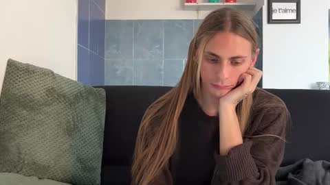 Misha online show from December 3, 2025, 2:26 pm