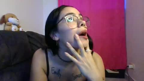 mia0426 online show from May 26, 2026, 11:12 pm
