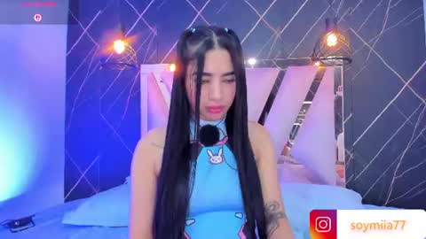 Snapshot of mia77_ chatting on June 13, 2026, 2:53 am Mia online show from June 13, 2026, 2:53 am