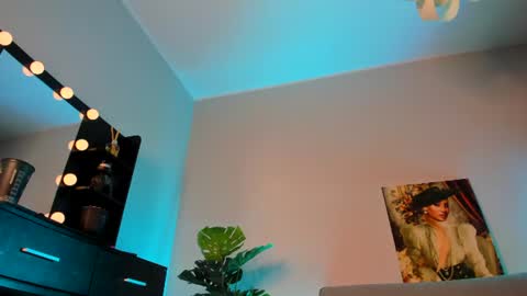 Mia  Milan online show from July 31, 2026, 7:08 am