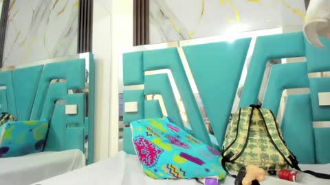 Snapshot of mia_alvares chatting on December 7, 2024, 10:45 am Mia online show from December 7, 2024, 10:45 am