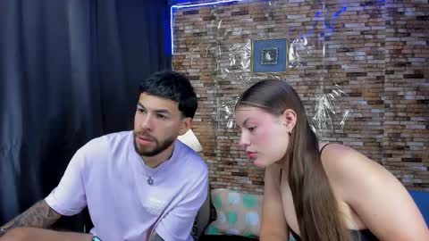 Mia and vincentt model indepent online show from March 6, 2025, 4:41 am