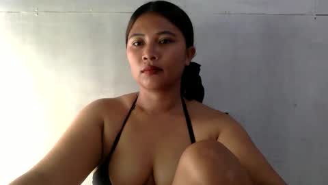mia_bella04 online show from February 21, 2026, 2:23 am