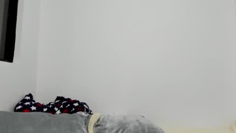 mia_belmonte online show from March 31, 2026, 2:24 am