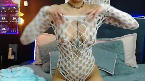 Snapshot of mia_collens_ chatting on December 27, 2024, 9:06 am MIA online show from December 27, 2024, 9:06 am