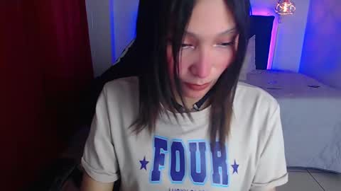 Snapshot of mia_collens_ chatting on February 3, 2025, 1:41 am MIA online show from February 3, 2025, 1:41 am
