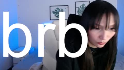 MIA online show from November 23, 2025, 2:00 am