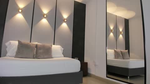 M I A  online show from March 3, 2026, 2:18 am