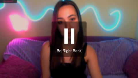 mia_cutie77 online show from October 22, 2025, 10:37 am