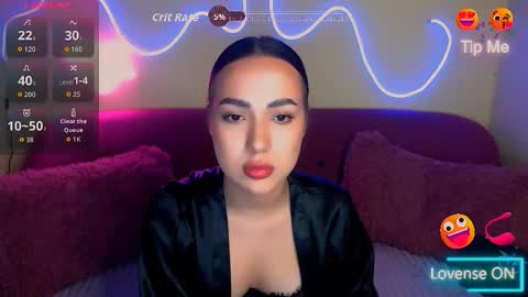 mia_cutie77 online show from November 20, 2025, 5:34 pm