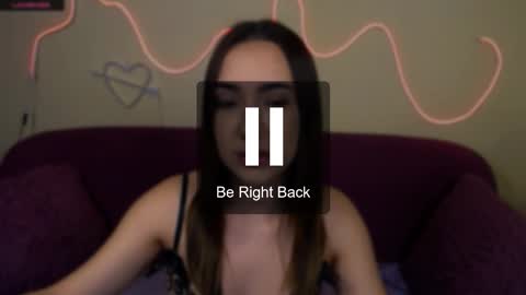 mia_cutie77 online show from December 2, 2025, 12:21 pm