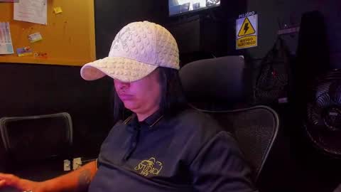 Mia daniela  online show from September 23, 2025, 10:13 pm