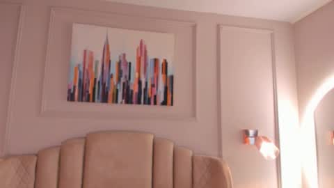 Mia online show from February 25, 2026, 2:10 am