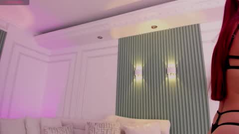 Mia Lane online show from March 7, 2026, 7:33 pm