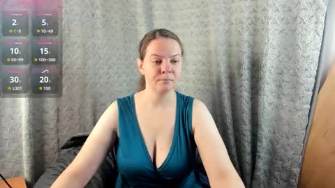 Snapshot of mia_lores chatting on November 12, 2025, 8:59 am mia_lores online show from November 12, 2025, 8:59 am